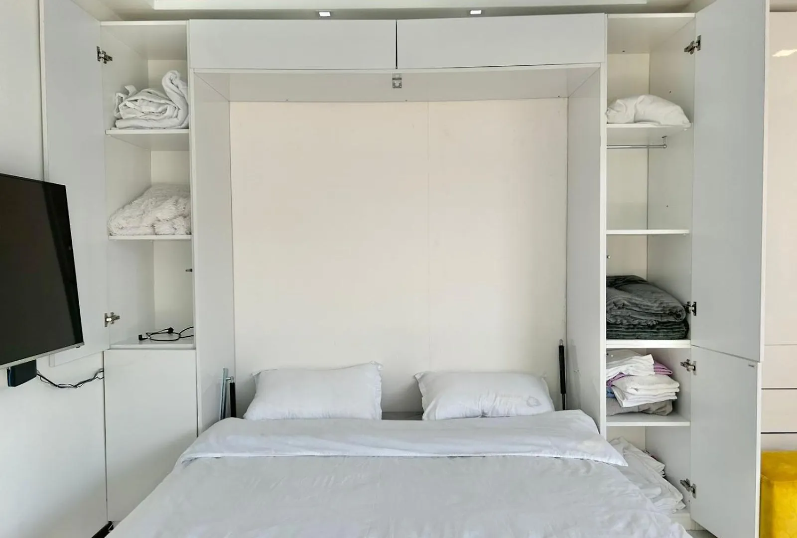 City Center Apartment -Between Herous Square And Holiday Inn Tbilisi